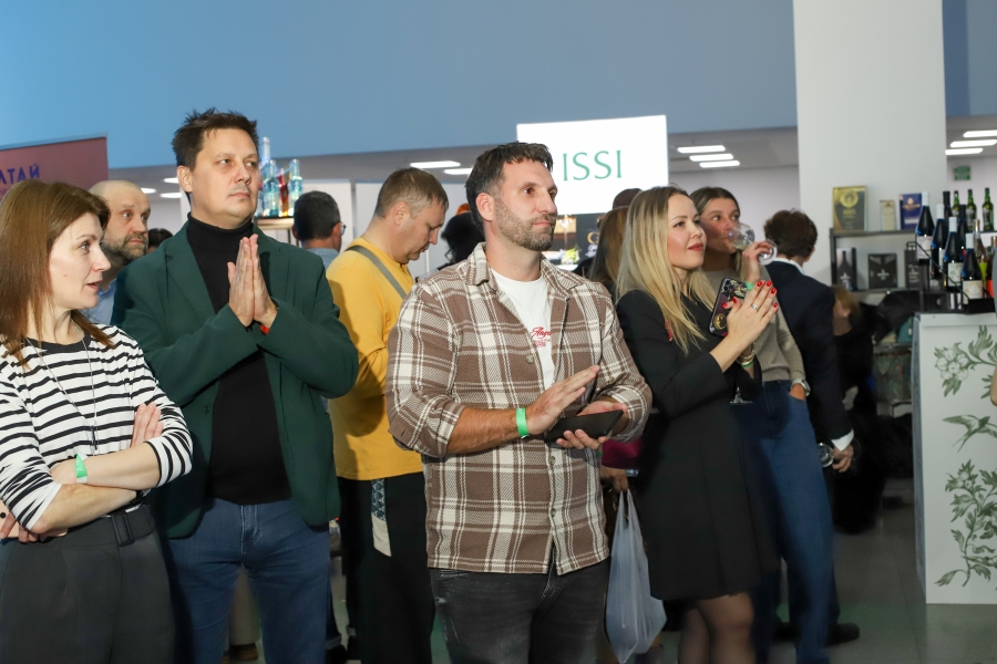 ISSI Spirits на Алкосаммите и «Кубке Экспертов — 2025»: 9 престижных наград 